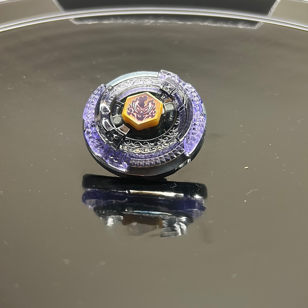Takara Tomy Scythe Kronos Beyblade
